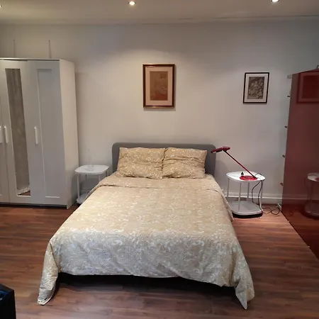 Loft Studio Saint-Ouen (Seine-Saint-Denis)